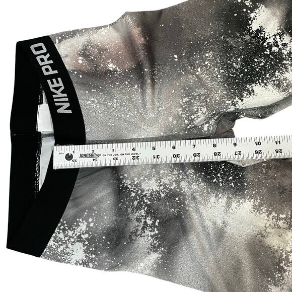 Nike Pro Women's Cropped Mid-Rise Activewear Leggings Gray White Sz S - Picture 7 of 8